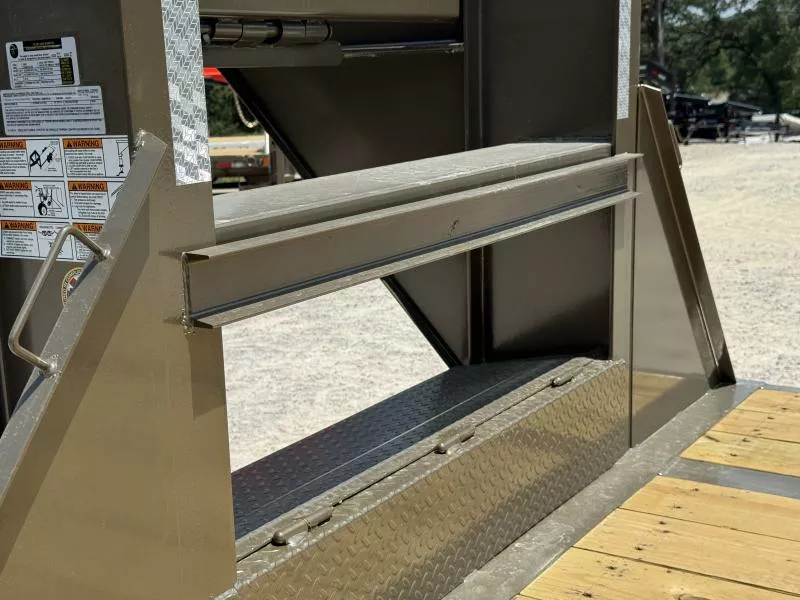 new Equipment / Flatbed Trailers Load Trail  for sale, in Malvern, AR Thumbnail 12