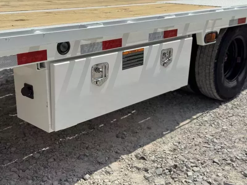 new Equipment / Flatbed Trailers Load Trail  for sale, in Trumann, AR Thumbnail 14