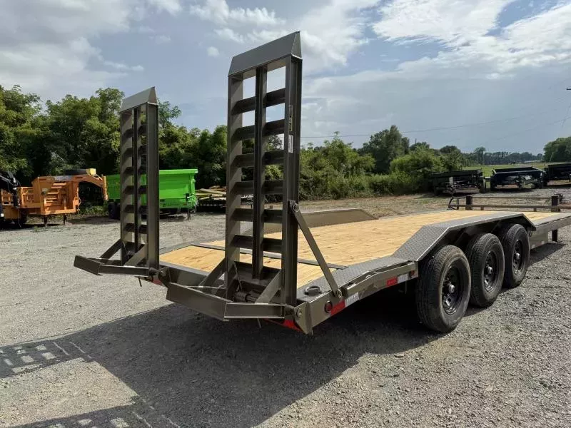 new Equipment / Flatbed Trailers Load Trail  for sale, in Bastrop, LA Thumbnail 8