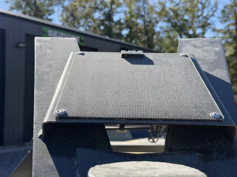 new Equipment / Flatbed Trailers Load Trail  for sale, in Malvern, AR Thumbnail 6