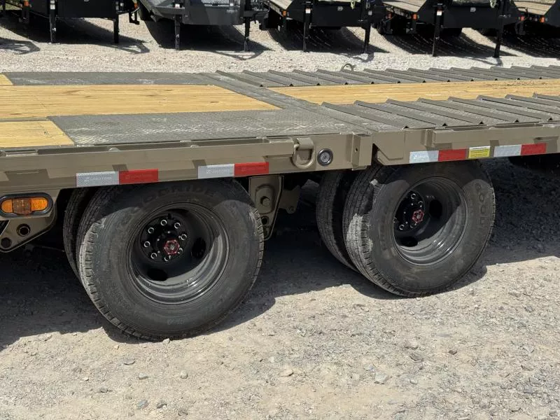 new Equipment / Flatbed Trailers Load Trail  for sale, in Malvern, AR Thumbnail 16