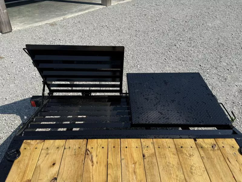 new Equipment / Flatbed Trailers Load Trail  for sale, in Trumann, AR Thumbnail 10