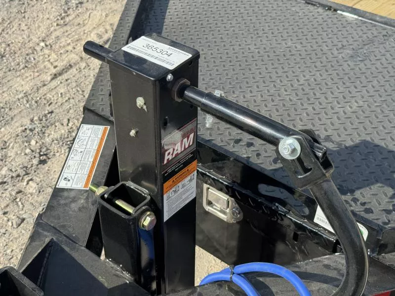 new Equipment / Flatbed Trailers Load Trail  for sale, in Malvern, AR Thumbnail 5