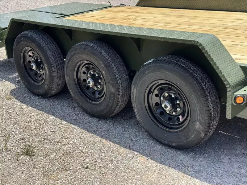 new Equipment / Flatbed Trailers Load Trail  for sale, in Bastrop, LA Thumbnail 3