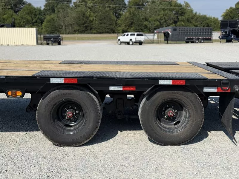 new Equipment / Flatbed Trailers Load Trail  for sale, in Trumann, AR Thumbnail 4