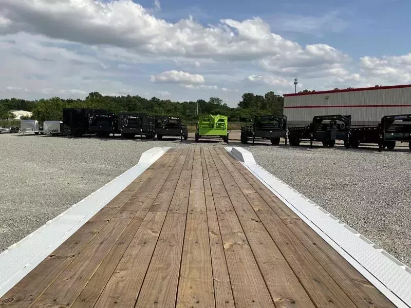 new Equipment / Flatbed Trailers Load Trail  for sale, in Trumann, AR Thumbnail 3