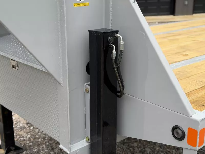 new Equipment / Flatbed Trailers Load Trail  for sale, in Malvern, AR Thumbnail 8