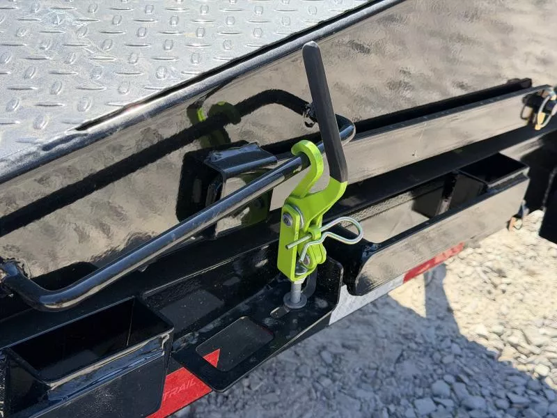 new Equipment / Flatbed Trailers Load Trail  for sale, in Malvern, AR Thumbnail 17