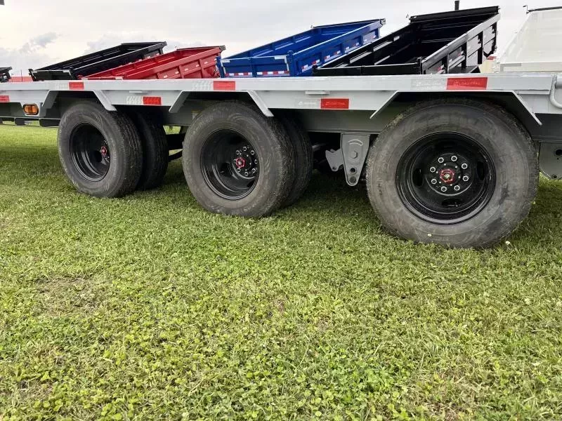 new Equipment / Flatbed Trailers Load Trail  for sale, in Bastrop, LA Thumbnail 2