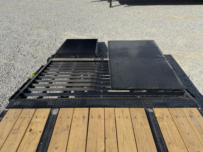 new Equipment / Flatbed Trailers Load Trail  for sale, in Trumann, AR Thumbnail 16
