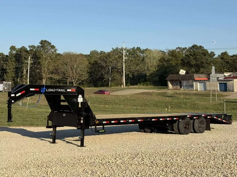 2026 Load Trail GP 102X32 GOOSENECK W/MAX RAMPS 25.9K GVWR Flatbed Trailer