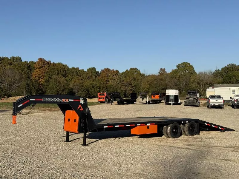 2026 RawMaxx HTX 102X32 GOOSENECK HYDRAULIC DISC BRAKE 11' HYDRAULIC DOVE/JACKS 24K GVWR