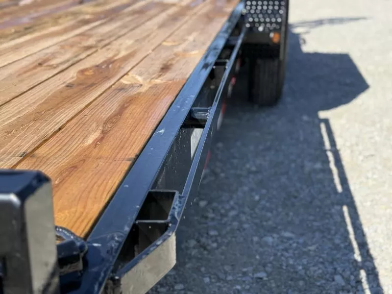 new Equipment / Flatbed Trailers Load Trail  for sale, in Trumann, AR Thumbnail 6