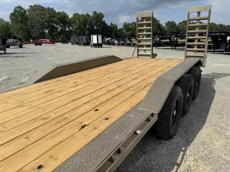 new Equipment / Flatbed Trailers Load Trail  for sale, in Bastrop, LA Thumbnail 4