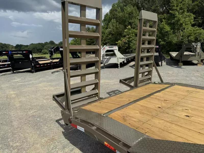 new Equipment / Flatbed Trailers Load Trail  for sale, in Bastrop, LA Thumbnail 9