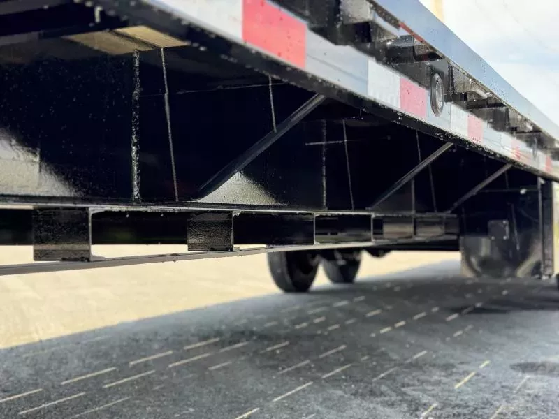 new Equipment / Flatbed Trailers Load Trail  for sale, in Malvern, AR Thumbnail 10