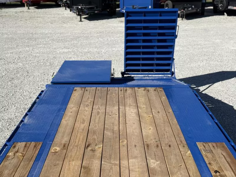 new Equipment / Flatbed Trailers Load Trail  for sale, in Trumann, AR Thumbnail 10