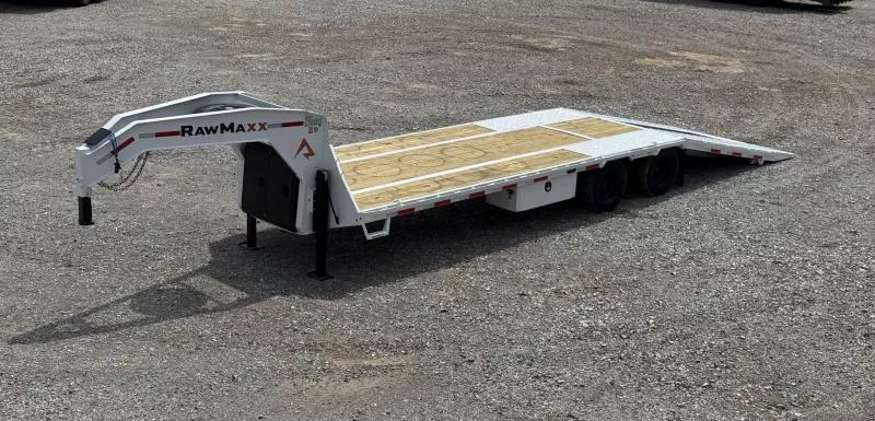 2026 RawMaxx HTX 102X32 GOOSENECK HYDRAULIC DISC BRAKE 11' HYDRAULIC DOVE/JACKS 24K GVWR
