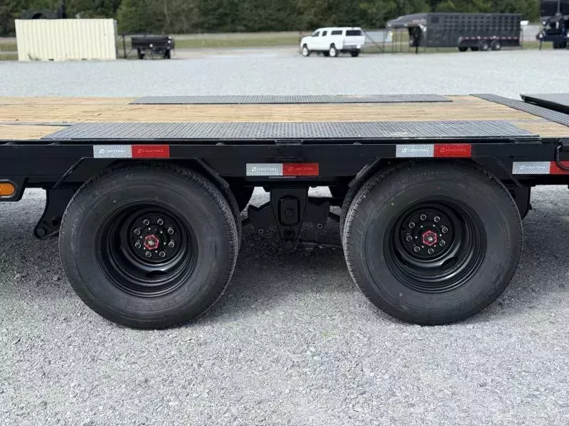 new Equipment / Flatbed Trailers Load Trail  for sale, in Bastrop, LA Thumbnail 6