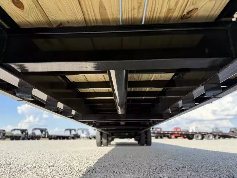 new Equipment / Flatbed Trailers Load Trail  for sale, in Bastrop, LA Thumbnail 5