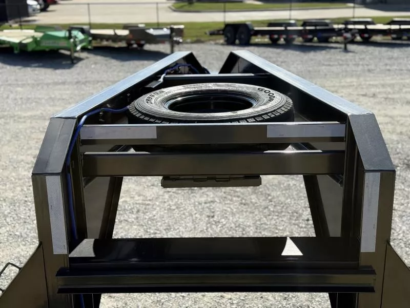 new Equipment / Flatbed Trailers Load Trail  for sale, in Trumann, AR Thumbnail 10