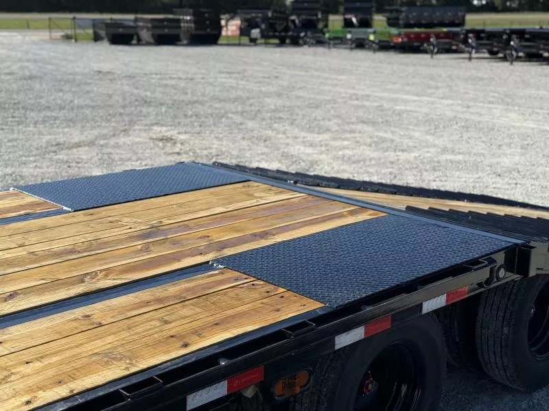 new Equipment / Flatbed Trailers Load Trail  for sale, in Trumann, AR Thumbnail 9