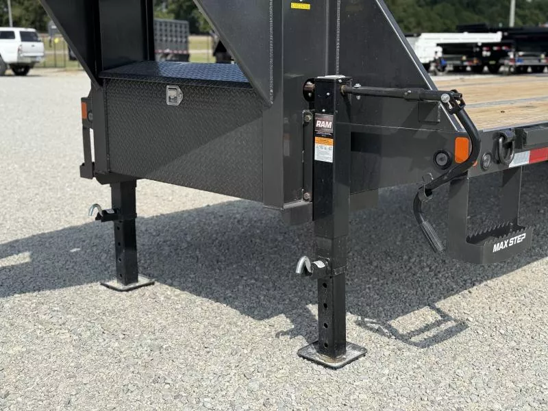 new Equipment / Flatbed Trailers Load Trail  for sale, in Malvern, AR Thumbnail 2