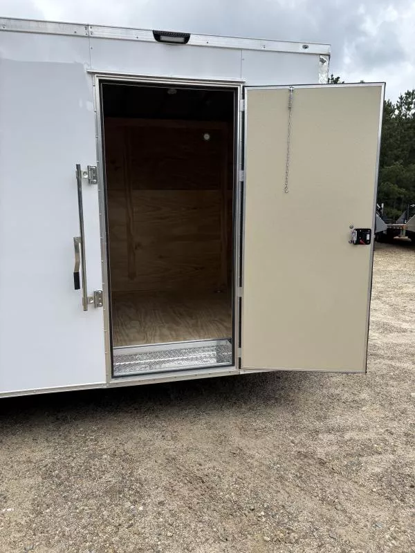new Cargo (Enclosed) Trailers Diamond Cargo  for sale, in Athens, GA Thumbnail 11