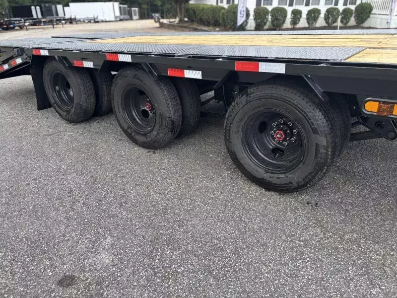 new Equipment / Flatbed Trailers Load Trail  for sale, in Athens, GA Thumbnail 7