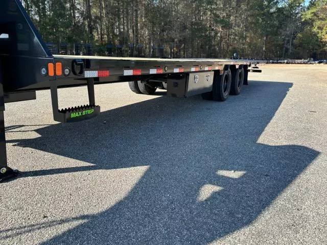 new Equipment / Flatbed Trailers Load Trail  for sale, in Athens, GA Thumbnail 9