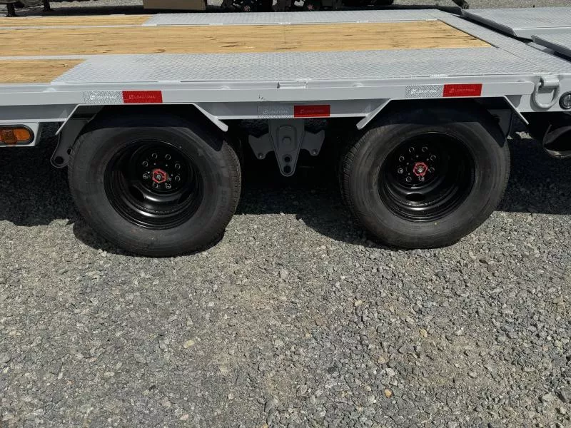 new Equipment / Flatbed Trailers Load Trail  for sale, in Bastrop, LA Thumbnail 6