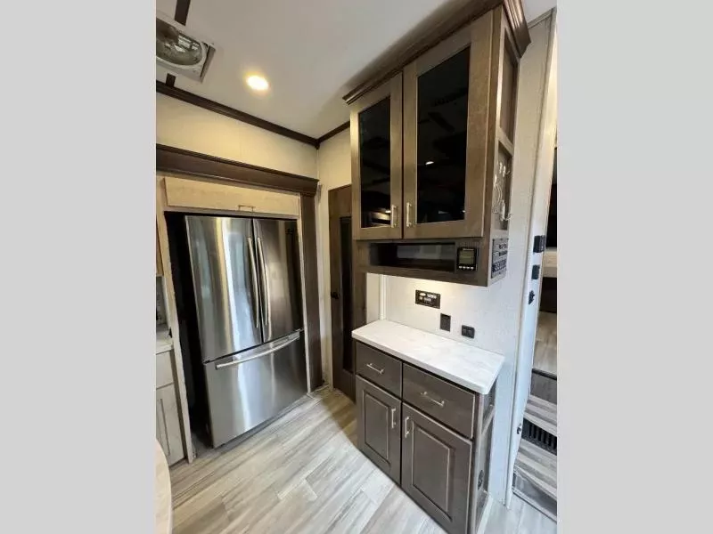 used Fifth Wheel Trailers Alliance RV Paradigm for sale, in Odessa, TX Thumbnail 10