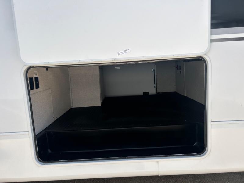 new Fifth Wheel Trailers Jayco Eagle for sale, in Odessa, TX Thumbnail 8