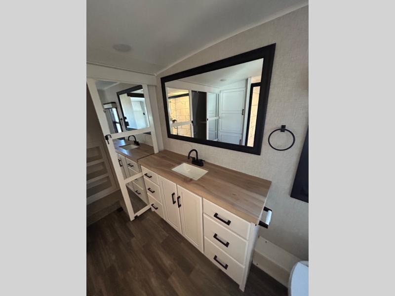 new Fifth Wheel Trailers Jayco Eagle for sale, in Odessa, TX Thumbnail 40