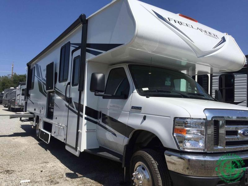 2022 Coachmen By Forest River Freelander 31MBF Class C RV 2022 Coachmen By Forest River Freelander 31MBF Class C RV