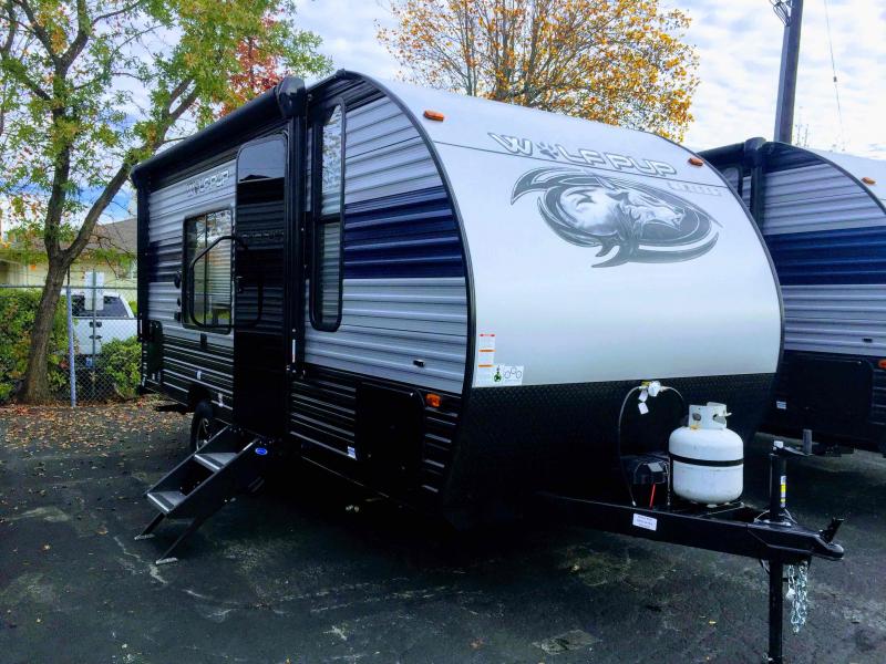 2022 Forest River Cherokee Wolf Pup 16FQ Travel Trailer RV 2022 Forest River Cherokee Wolf Pup 16FQ Travel Trailer RV