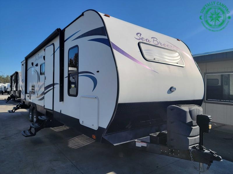 2016 Pacific Coachworks 2810 Travel Trailer 2016 Pacific Coachworks 2810 Travel Trailer