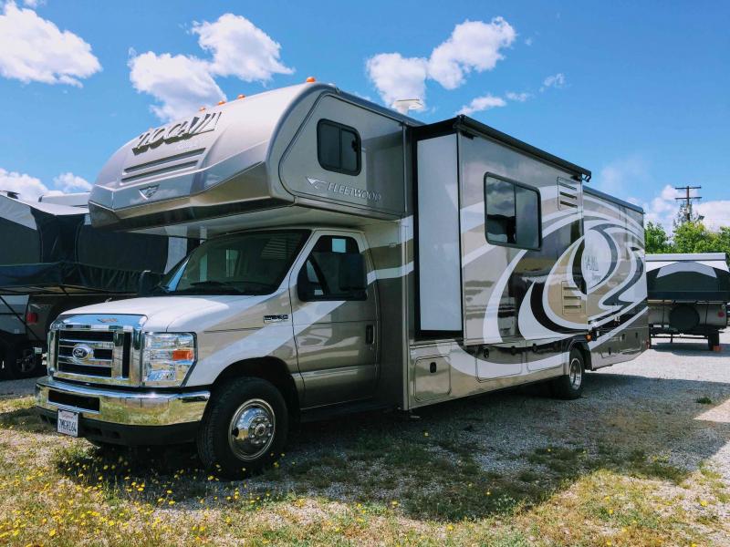 2015 Fleetwood Tioga Ranger 31-M Class C RV 2015 Fleetwood Tioga Ranger 31-M Class C RV