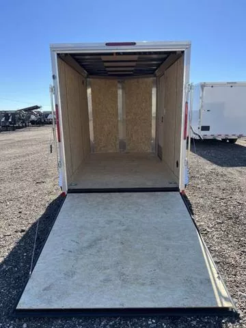 new Cargo (Enclosed) Trailers Look Trailers  for sale, in Canyon, TX Thumbnail 6