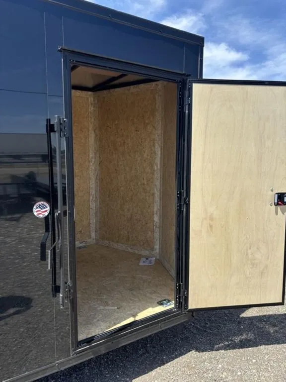 new Cargo (Enclosed) Trailers Look Trailers  for sale, in Canyon, TX Thumbnail 10