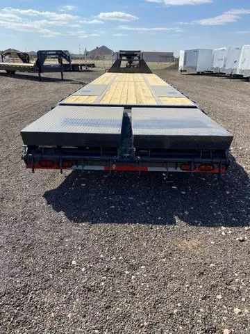 new Equipment / Flatbed Trailers Lamar Trailers  for sale, in Canyon, TX Thumbnail 3