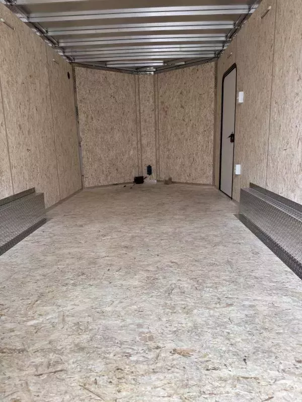 new Office / Fiber Optic Trailers Legend Trailers  for sale, in Clinton, NY Thumbnail 3