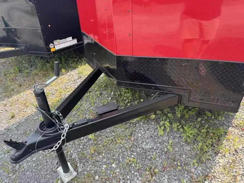 new Cargo (Enclosed) Trailers Look Trailers  for sale, in Clinton, NY Thumbnail 2