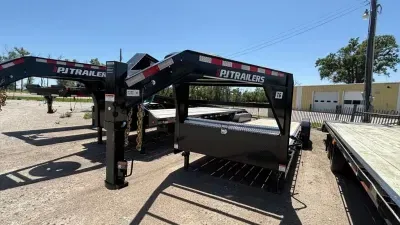 2026 PJ Trailers T6 24' GN Tilt