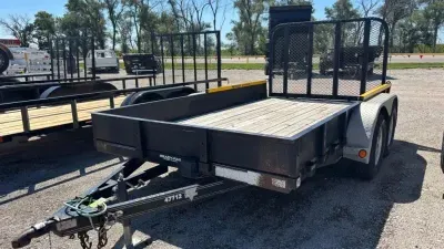 2017 PJ Trailers 77" x 12' U7 (12') Utility Trailer Tandem axle