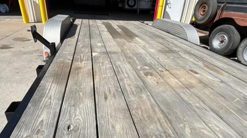 used Equipment / Flatbed Trailers PJ Trailers  for sale, in North Platte, NE Thumbnail 9
