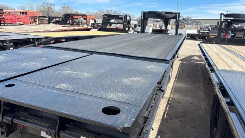 used Equipment / Flatbed Trailers Titan Trailers  for sale, in North Platte, NE Thumbnail 3