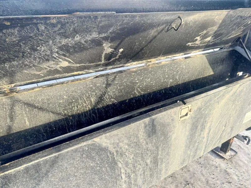 used Equipment / Flatbed Trailers Iron Bull  for sale, in Edmonton, AB Thumbnail 9