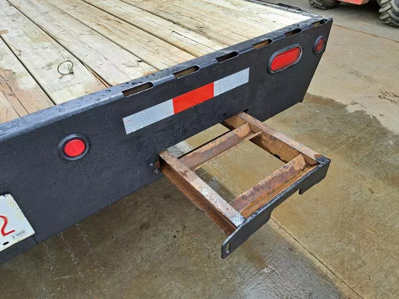 used Equipment / Flatbed Trailers Double A Trailers  for sale, in Edmonton, AB Thumbnail 17