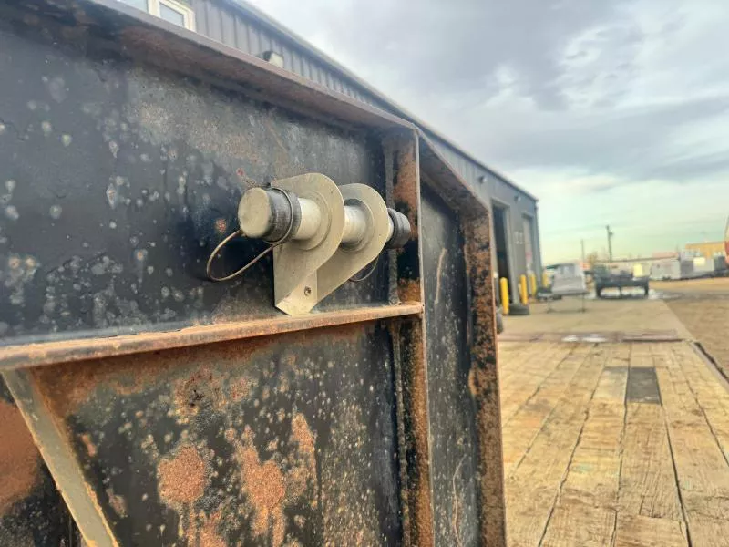 used Equipment / Flatbed Trailers Snake River  for sale, in Edmonton, AB Thumbnail 11